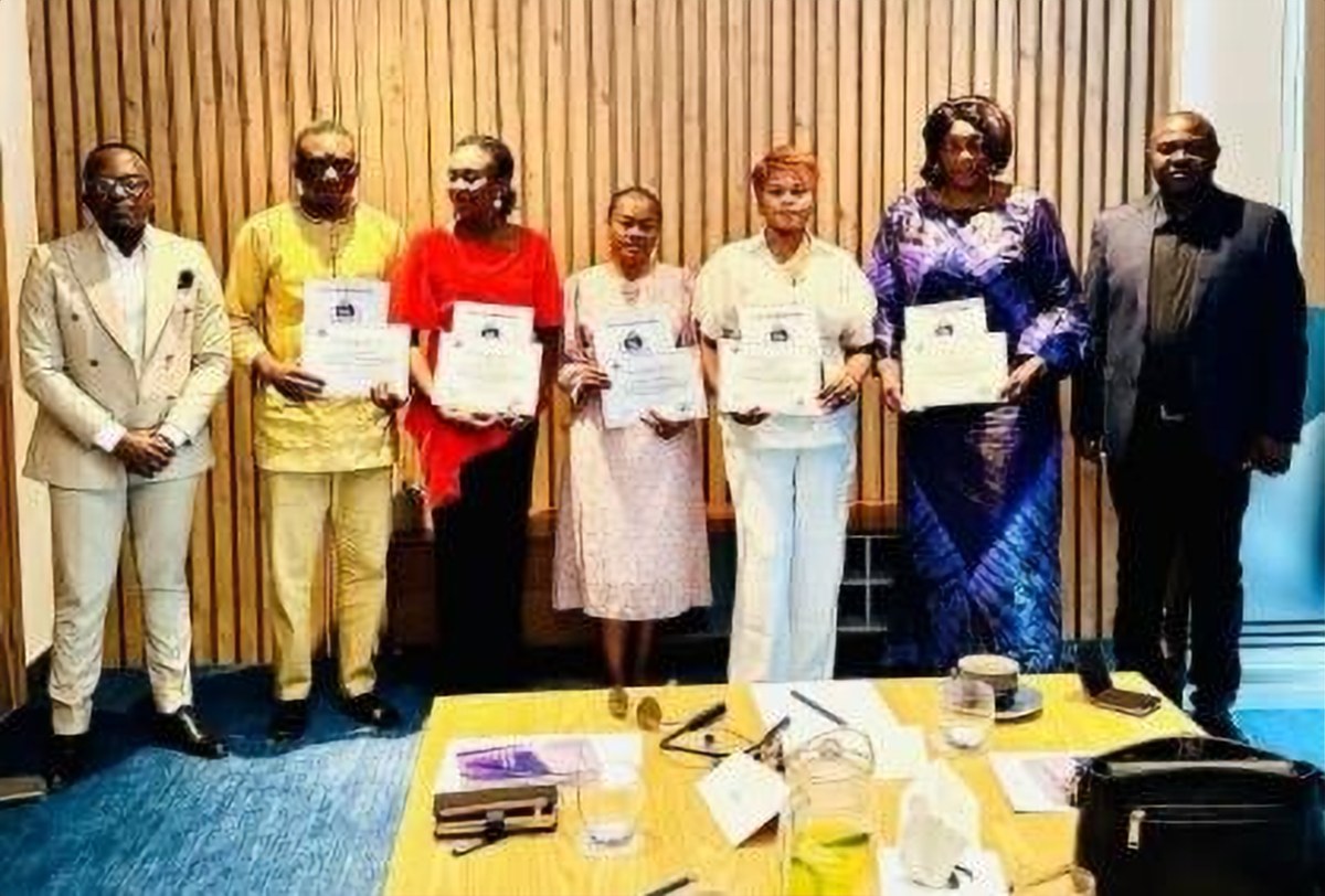 Remise des certificats de formation